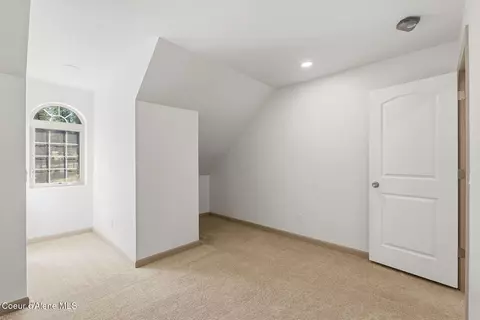 Bedroom - 130 Cable Dr, Sagle, ID 83860 photo 3 of 3