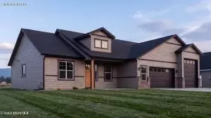 9376 N Balmoral Dr, Post Falls, ID 83854