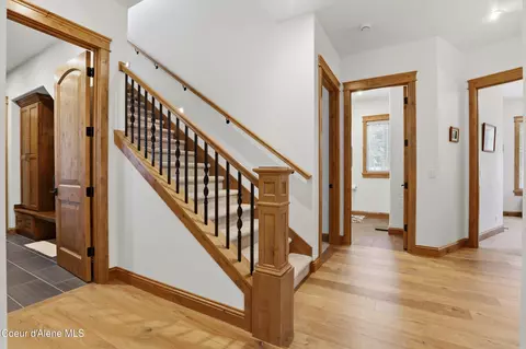 Entry Way - 2117 E Amulet Cir, Rathdrum, ID 83858 photo 4 of 8