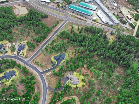 View/Area - 2117 E Amulet Cir, Rathdrum, ID 83858 photo 5 of 22