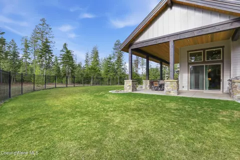 Exterior - 2117 E Amulet Cir, Rathdrum, ID 83858 photo 18 of 29