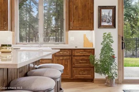Kitchen - 2117 E Amulet Cir, Rathdrum, ID 83858 photo 7 of 13