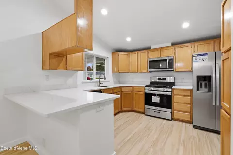Kitchen - 1816 W Bounty Loop, Hayden, ID 83835 photo 1 of 3