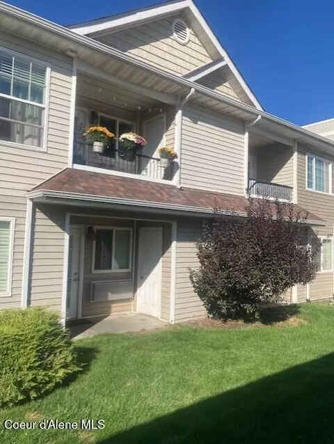 304 N Greensferry Rd UNIT 105, Post Falls, ID 83854
