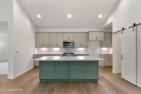 Kitchen - 3533 N Segar Loop, Post Falls, ID 83854 photo 1 of 2