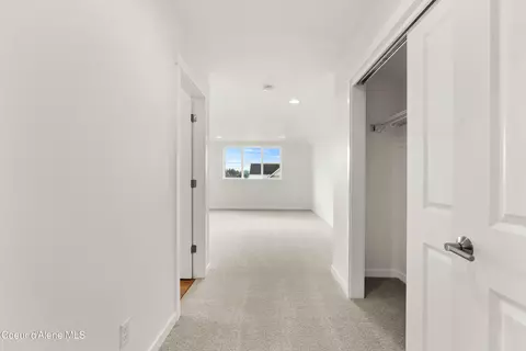Entry Way - 3533 N Segar Loop, Post Falls, ID 83854 photo 4 of 4