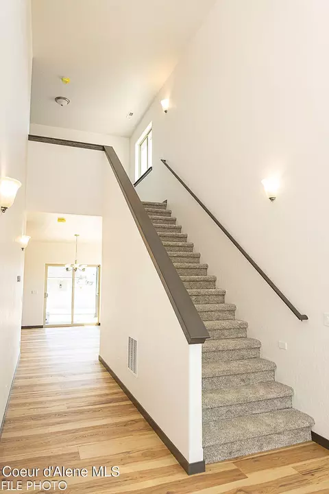 Entry Way - 4449 E Savea Ln, Post Falls, ID 83854 photo 1 of 5