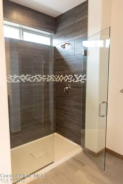 Bath - 4524 E Davin Dr, Post Falls, ID 83854 photo 1 of 2