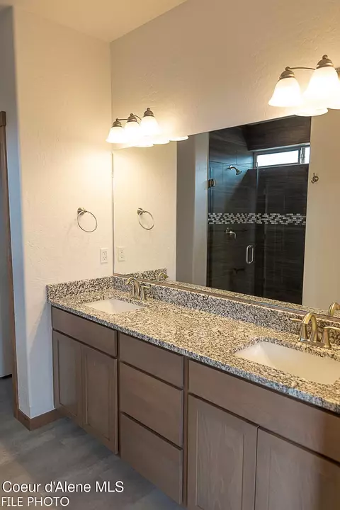 Bath - 4524 E Davin Dr, Post Falls, ID 83854 photo 2 of 2