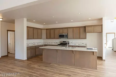 Kitchen - 4524 E Davin Dr, Post Falls, ID 83854 photo 2 of 2