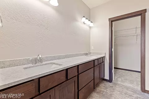 Bath - 4500 E Davin Dr, Post Falls, ID 83854 photo 1 of 3