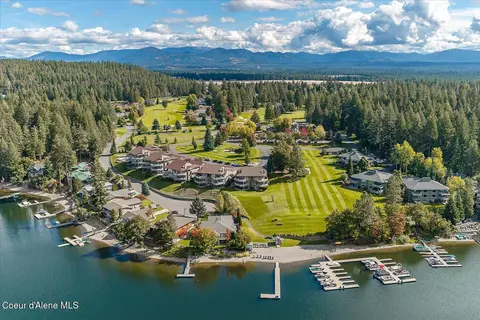5305 W Fairway Ln UNIT 4, Rathdrum, ID 83858
