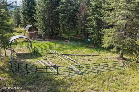 Exterior - 9219 E Son Shine Way, Athol, ID 83801 photo 10 of 13
