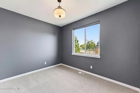 Bedroom - 1067 E Percival Ave, Post Falls, ID 83854 photo 3 of 8