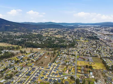 858 E Maple Pl, Hayden, ID 83835 photo 48