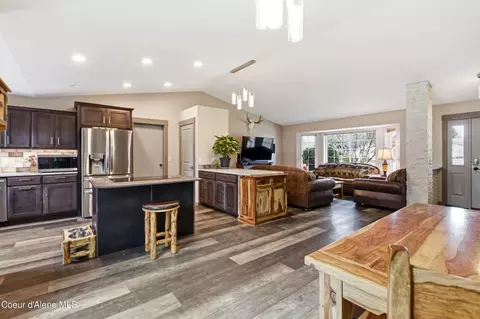 858 E Maple Pl, Hayden, ID 83835 photo 10