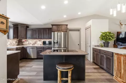 858 E Maple Pl, Hayden, ID 83835 photo 8