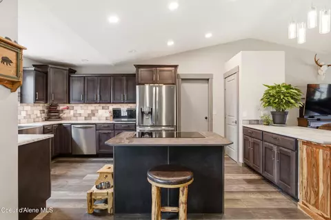 858 E Maple Pl, Hayden, ID 83835 photo 9