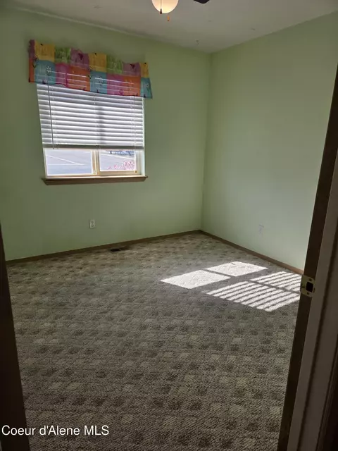 Bedroom - 302 W 12th Ave, Post Falls, ID 83854 photo 1 of 3