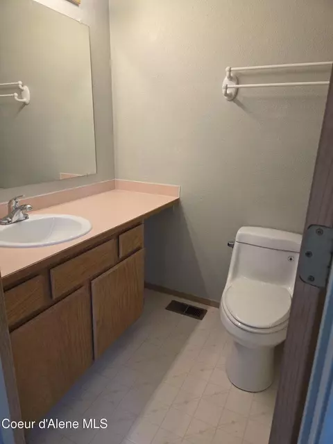 Bath - 302 W 12th Ave, Post Falls, ID 83854 photo 2 of 3