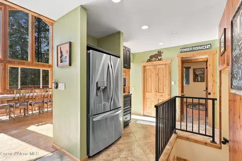 Entry Way - 1013 Mountain View Dr, Sandpoint, ID 83864 photo 1 of 4