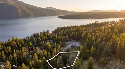 35270 N Terrace Dr, Bayview, ID 83803