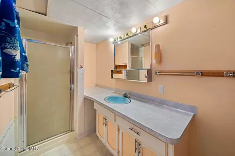 Bath - 711 E Mullan Ave, Post Falls, ID 83854 photo 2 of 4