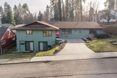 910 E Birch Ave, Coeur D'alene, ID 83814