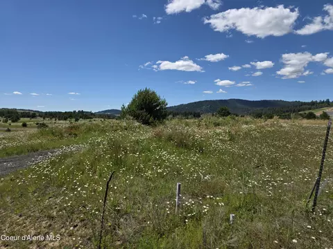 13 S Bolen St, Coeur D'alene, ID 83815