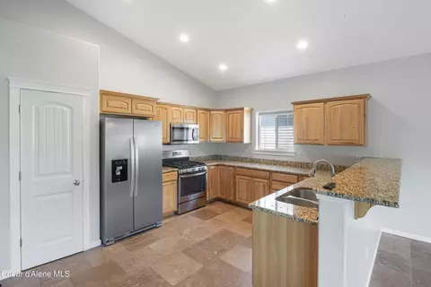 3754 N Brookie Dr, Post Falls, ID 83854 photo 3
