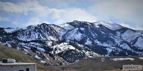 900 Sleeping Deer Rd, Challis, ID 83226 photo 1