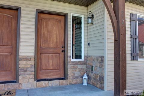 472 Sunflower Rd, Rexburg, ID 83440 photo 1
