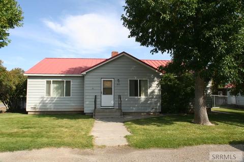 301 S 3rd St, Challis, ID 83226 photo 24