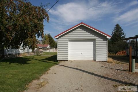 301 S 3rd St, Challis, ID 83226 photo 26