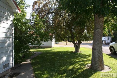301 S 3rd St, Challis, ID 83226 photo 39