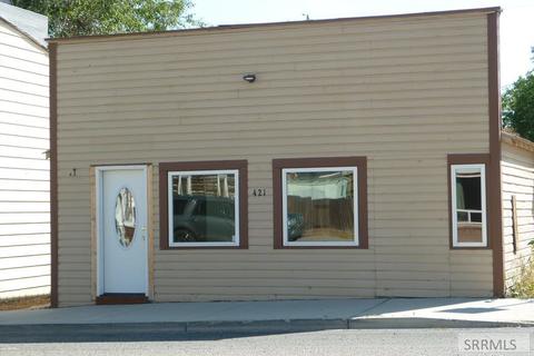 421 E Main St, Challis, ID 83226 photo 1