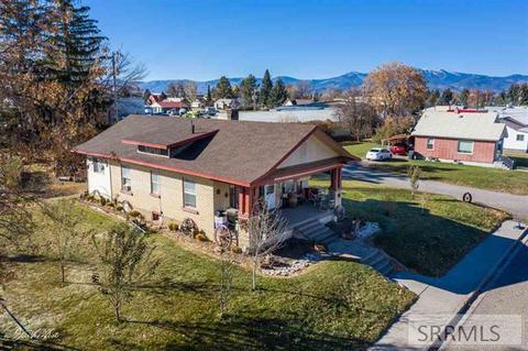 104 E 1st S, Grace, ID 83241 photo 1