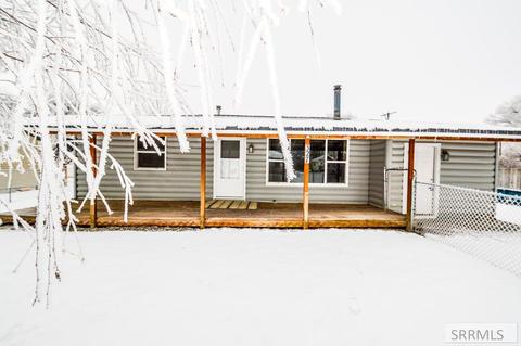 327 Augusta Dr, Arco, ID 83213 photo 1