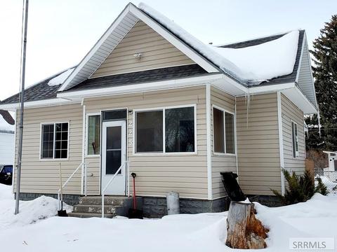 225 E 2nd N, Saint Anthony, ID 83445 photo 1