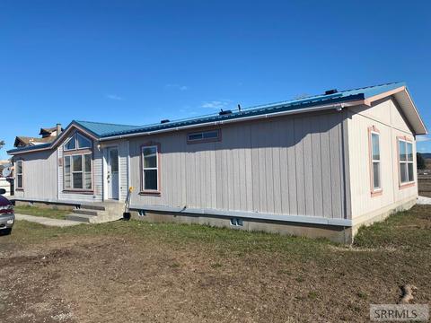 733 Cherry, Ashton, ID 83420 photo 1