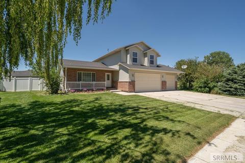 668 Dell Dr, Rexburg, ID 83440 photo 1