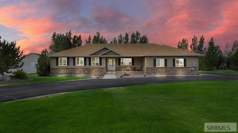 3724 E 20 N, Rigby, ID 83442 photo 1