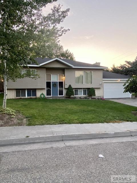 342 S 4th E, Rexburg, ID 83440 photo 1
