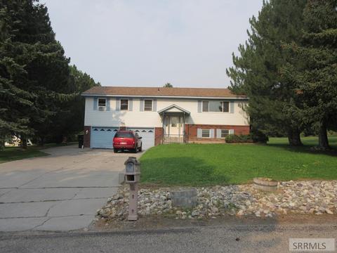 1345 Meadowview Ave, Rexburg, ID 83440 photo 1