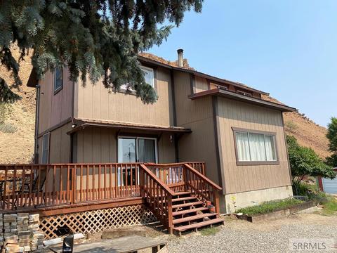 220 N 4th St, Challis, ID 83226 photo 1