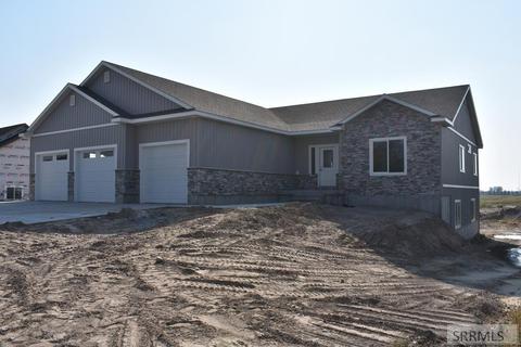 720 Sunset St, Shelley, ID 83274 photo 1