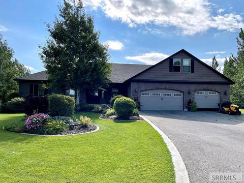 4077 Cambridge Cir, Rigby, ID 83442 photo 1