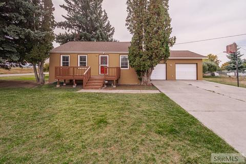 394 Elm St, Shelley, ID 83274 photo 1