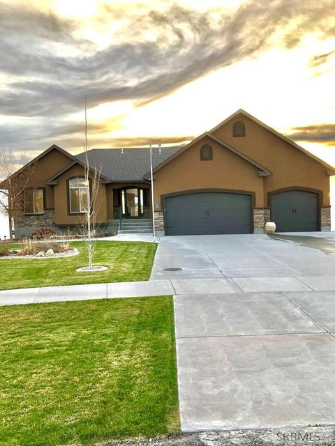 5278 E Buchanan Ave, Iona, ID 83427 photo 1