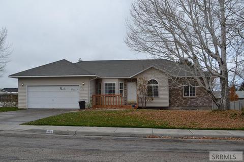 950 Hillview Dr, Rexburg, ID 83440 photo 1